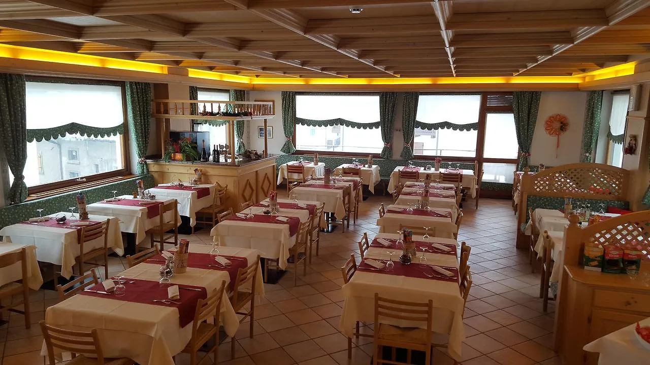 Albergo Alpino 法尔西德 2*,